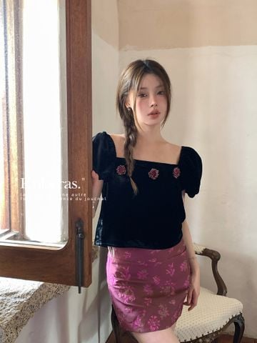 Set Áo Nhung Đen Chân Váy Tím