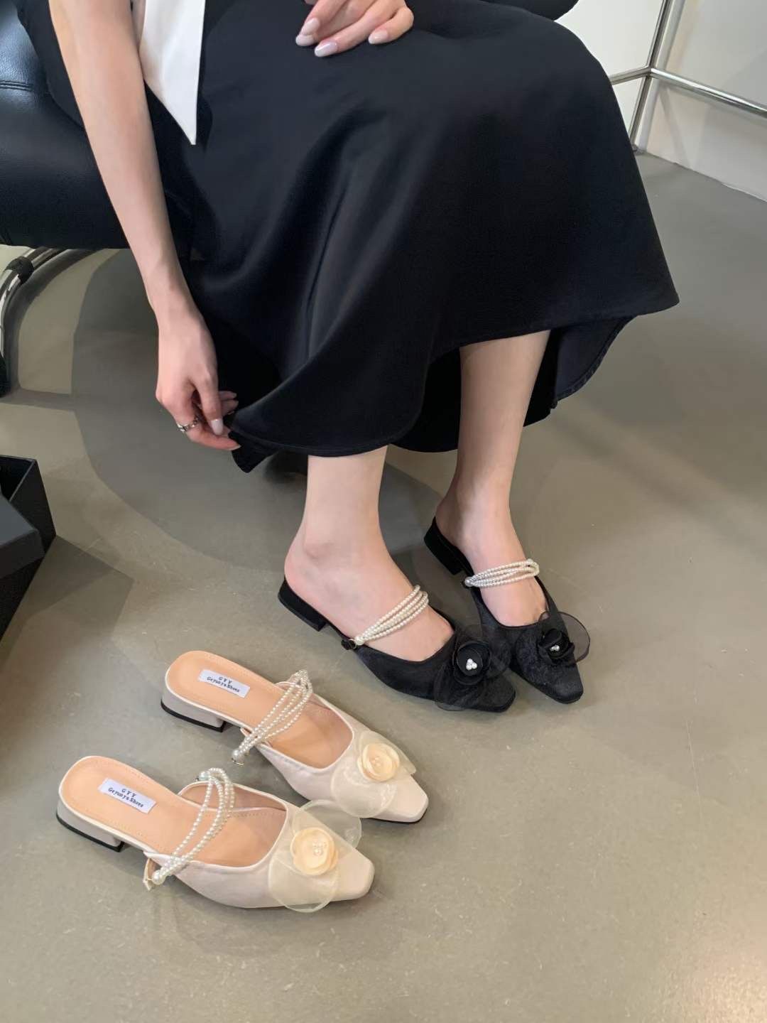 Giày Hoa Voan Kem,Đen 1988-1