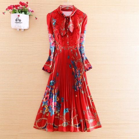 Đầm Đỏ Xếp Li