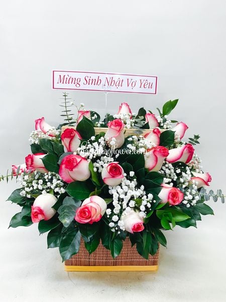  LA057 - Hộp Gỗ Hồng Viền Baby Trắng 