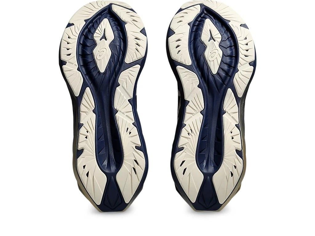  Giày chạy bộ ASICS Nam NOVABLAST 4 PLATINUM 1011B945.400 