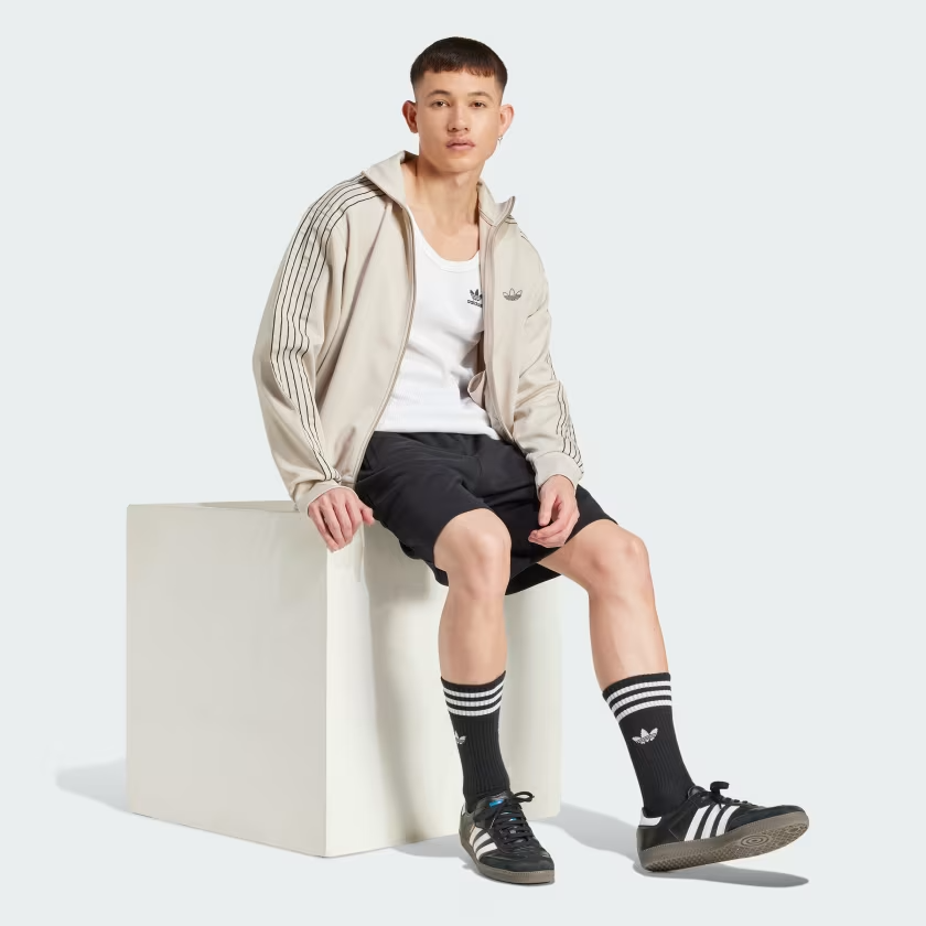 Quần short adidas Essentials Ba lá Nam - IY8520 