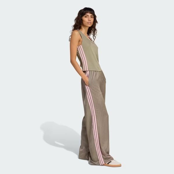  Áo cổ chữ V adidas V-neck Nữ  - KD2281 