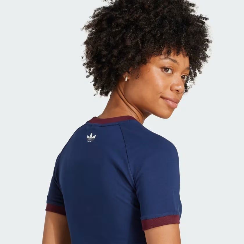  Áo Baby Tee adidas Graphic Crest Nữ - JW6033 