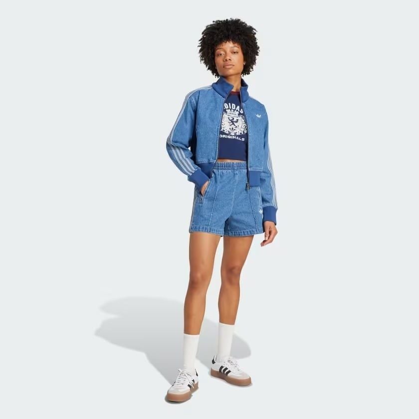  Áo Baby Tee adidas Graphic Crest Nữ - JW6033 