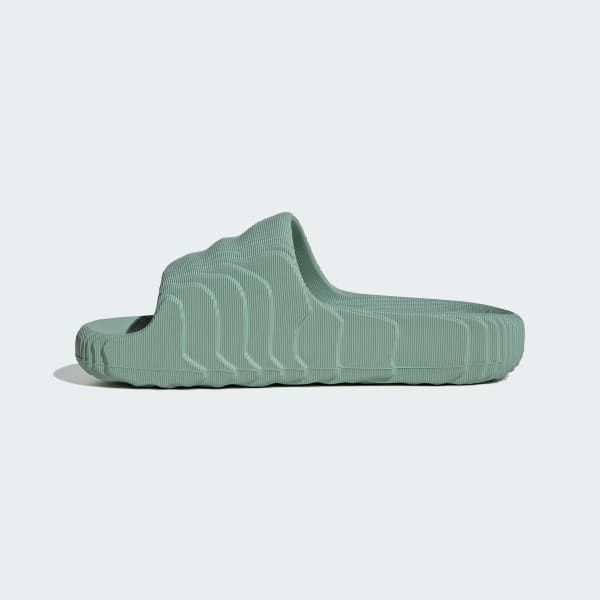  Dép quai ngang adidas Adilette 22 Nữ - IF9485 