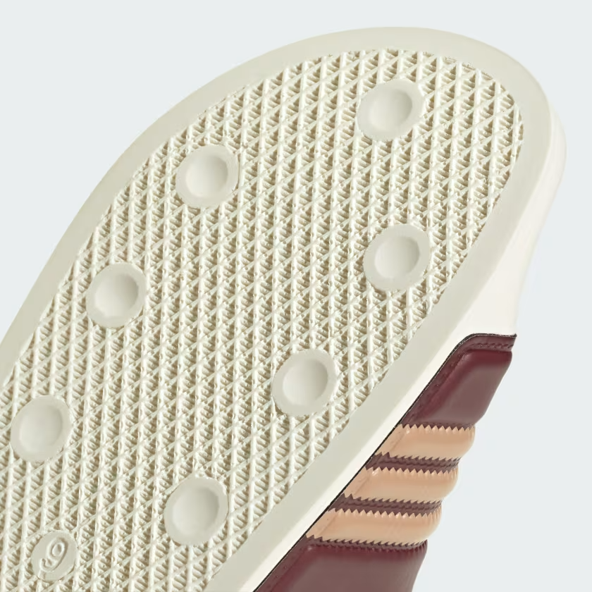  Dép quai ngang adidas Adilette Nam - JH7763 