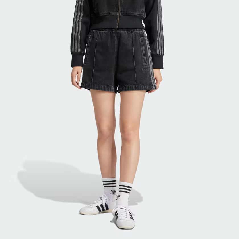  Quần short denim adidas Firebird Adicolor Nữ - JD3107 
