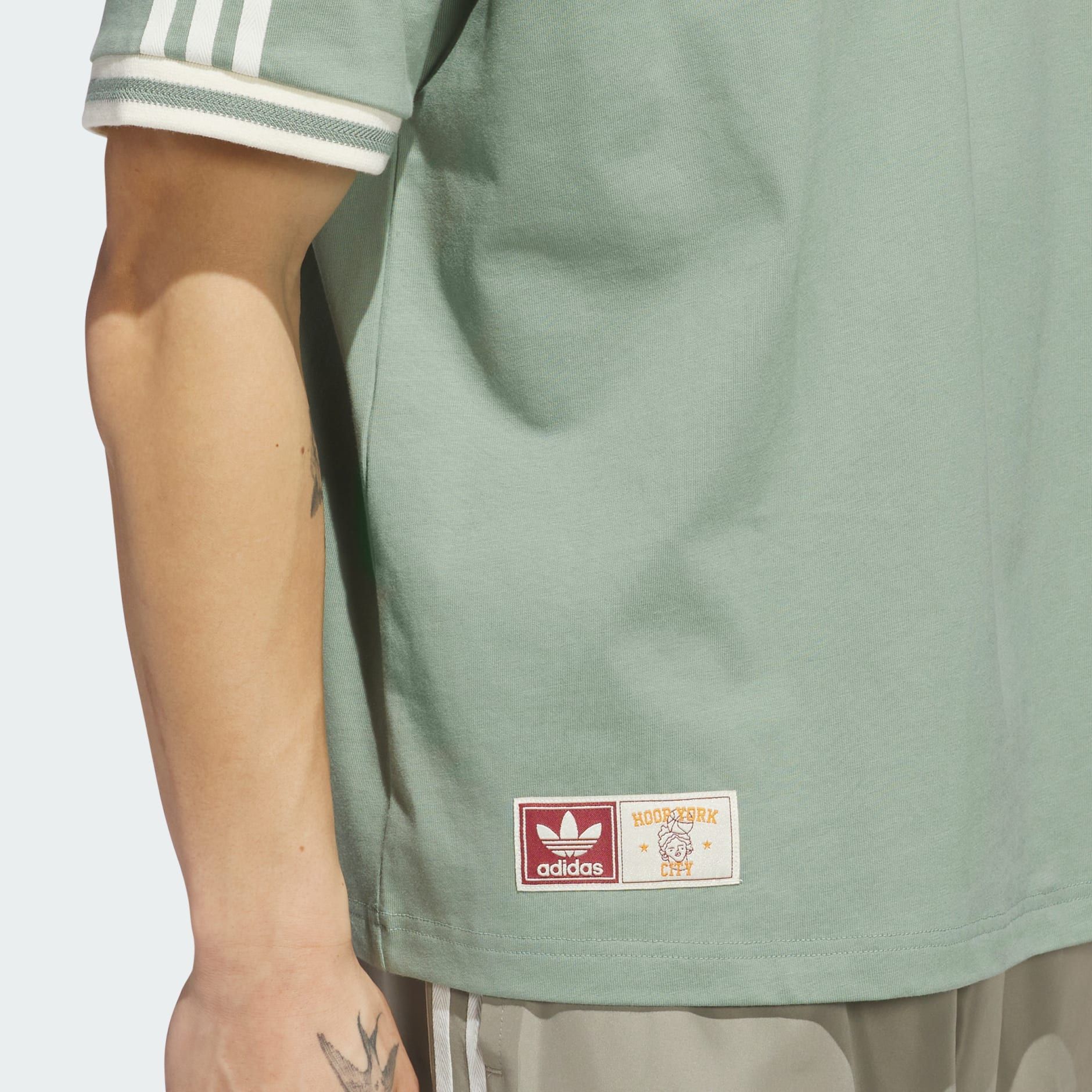  Áo T-shirt adidas Hoop York City Unisex - JC5967 