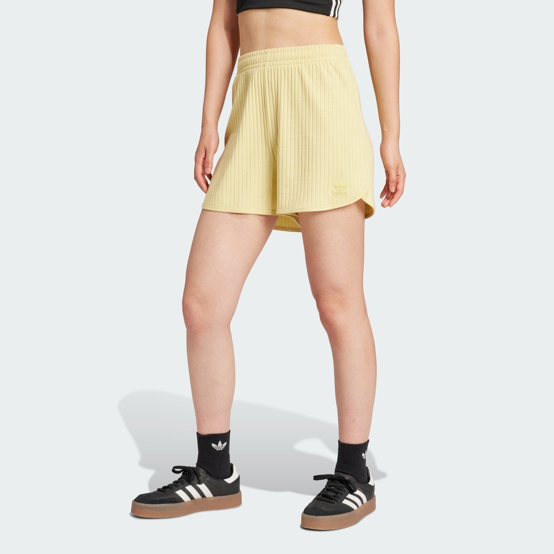  Quần short adidas Essentials Wide Rib Sprinter Nữ - JD5164 
