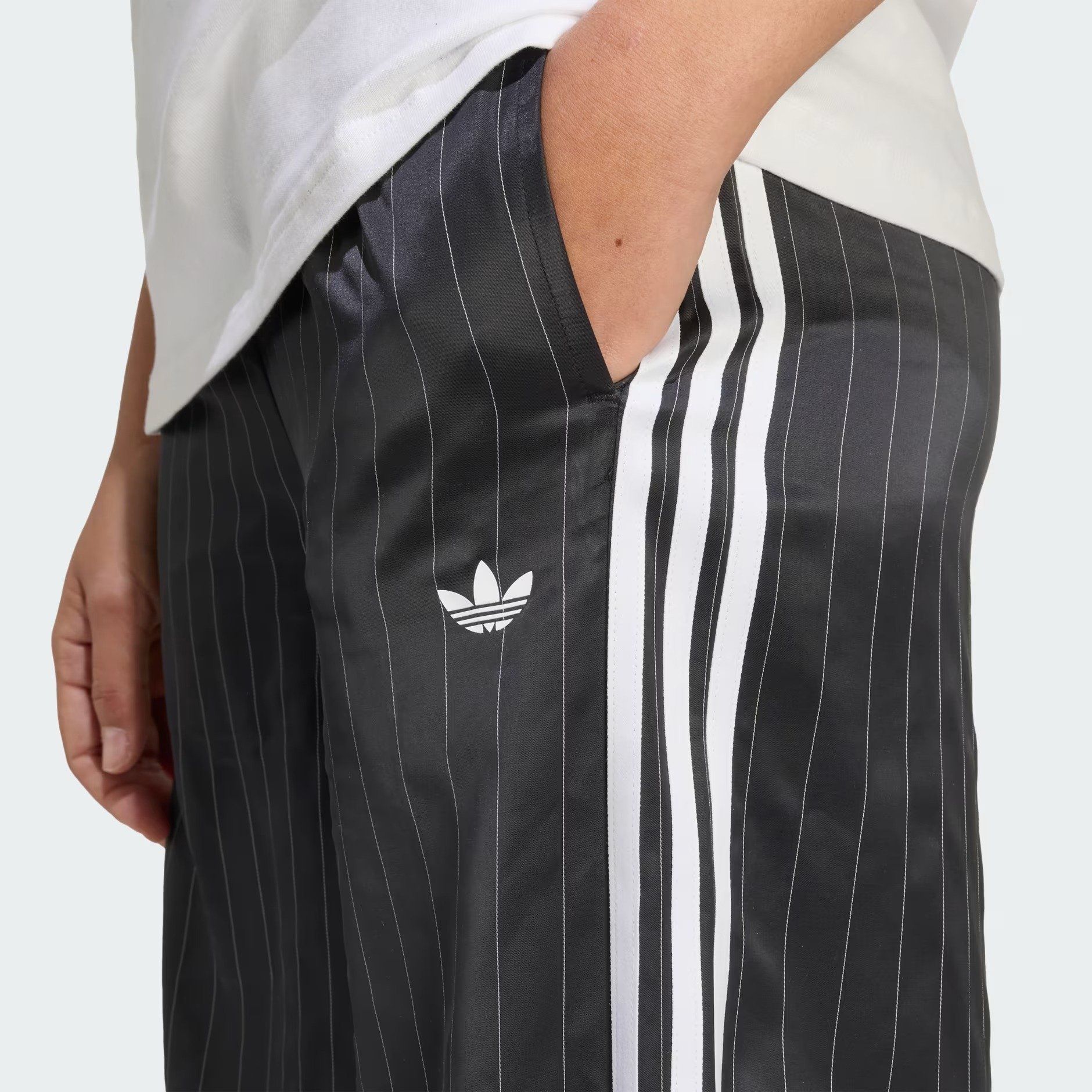  Quần dài adidas ống rộng Nữ - KD2295 