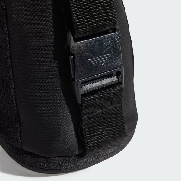  Túi đeo chéo adidas Adicolor Small Item Unisex - JD5570 