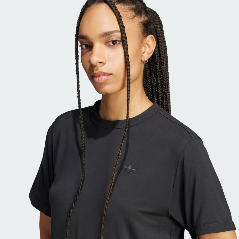  Áo T-shirt adidas Premium Essentials Nữ - JD4765 