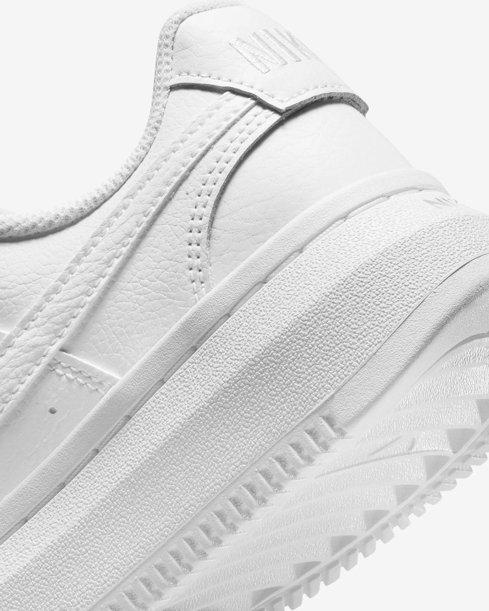  Giày thời trang Nữ Nike COURT VISION ALTA LTR DM0113-100 