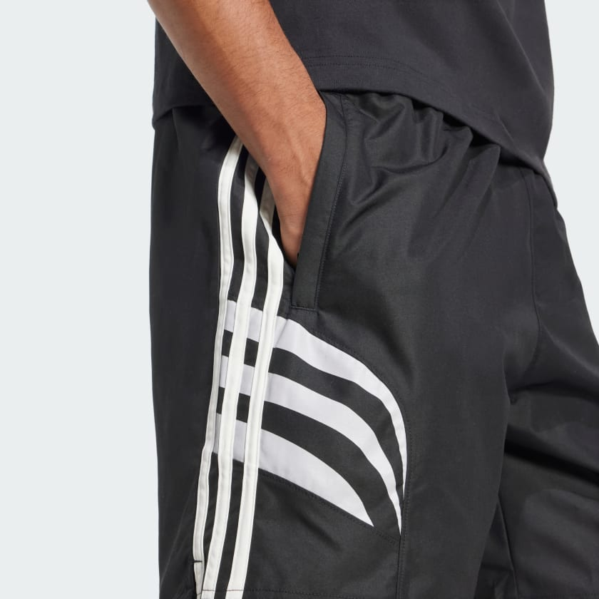  Quần short adidas Q3 Atlanta Nam - JC9946 