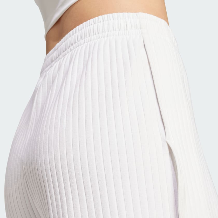  Quần short adidas Sprinter Essentials Nữ - JD1486 