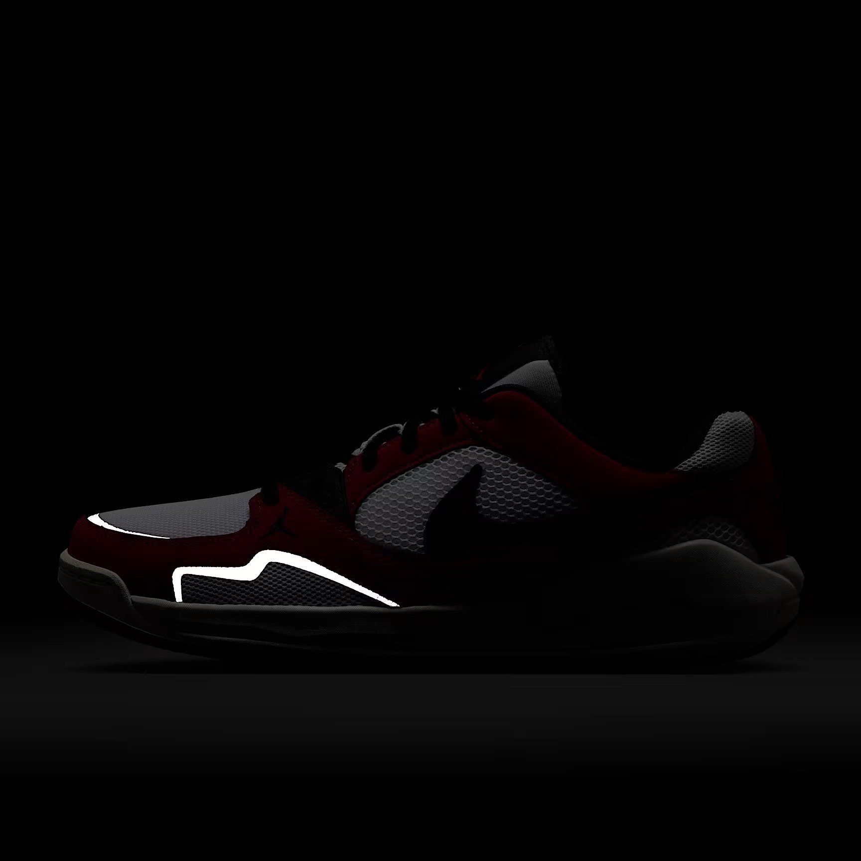  Giày bóng rổ Nike JORDAN CMFT ERA Nam HJ6777-106 