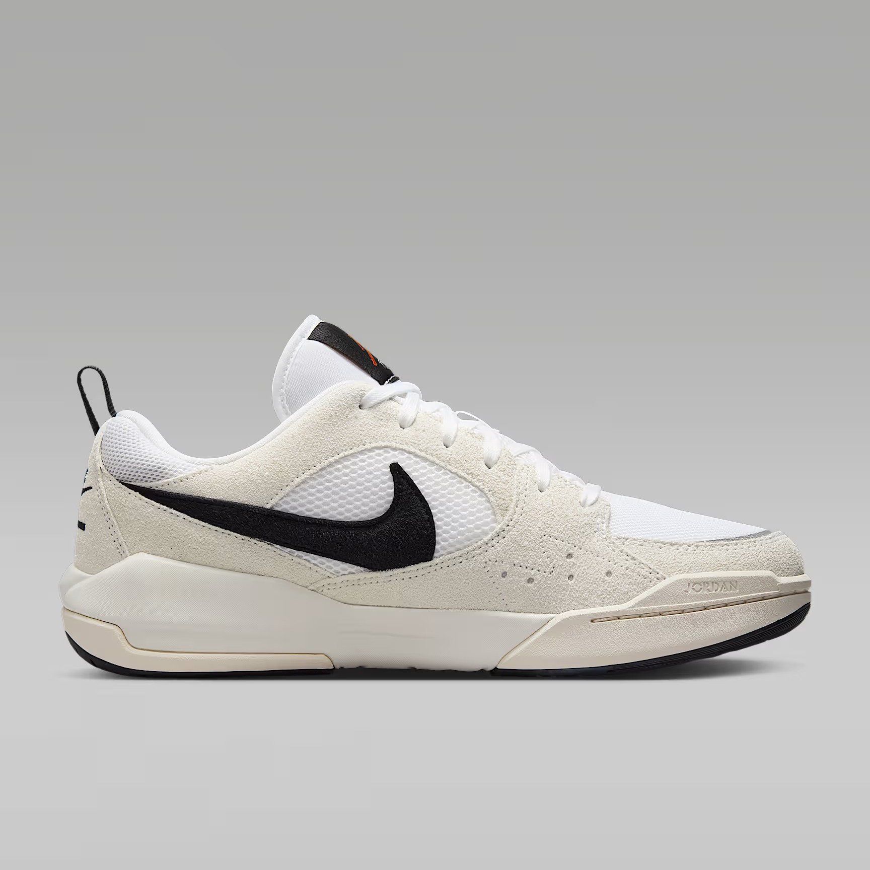  Giày bóng rổ Nike JORDAN CMFT ERA Nam HJ6777-100 