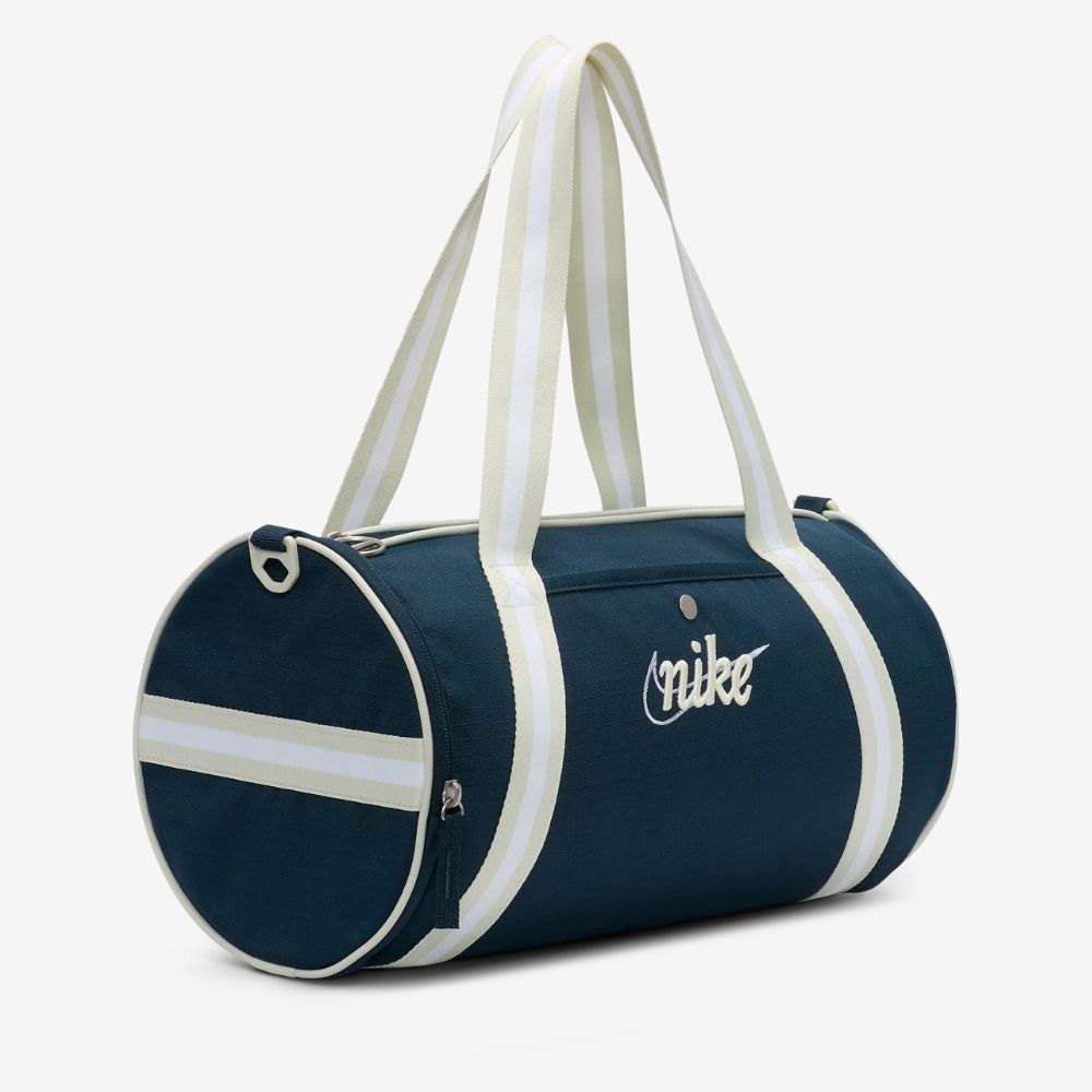  Túi duffle Nike HERITAGE DUFF - RETRO Unisex - DR6261-478 