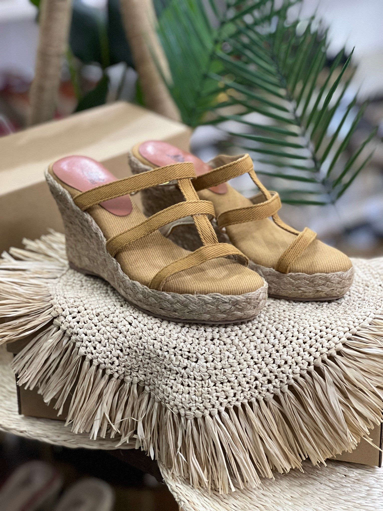 BELLA - Dép Cao 3 Dây Quai Ngang Đế Xuồng Cói 8cm