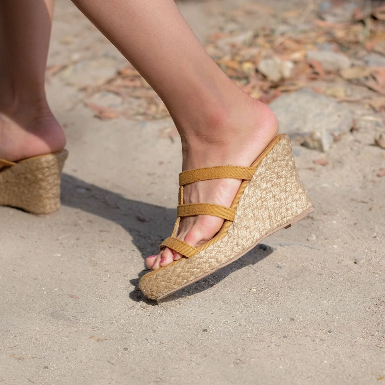 BELLA - Dép Cao 3 Dây Quai Ngang Đế Xuồng Cói 8cm