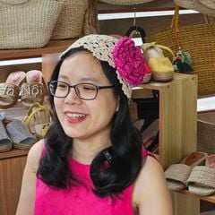 Nón Móc Hoa Thủ Công Sợi Cọ Raffia Tự Nhiên Kiểu Trùm Đầu Cổ Điển - CAM LÂM 3