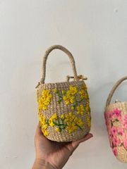 Túi Cói Abaca Dáng Trụ Thêu Hoa - HOA MAI