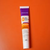 Kem dưỡng tay với lớp Sillicone bảo vệ- thích hợp dùng cho tay khô, tiếp xúc hóa chất nhiều