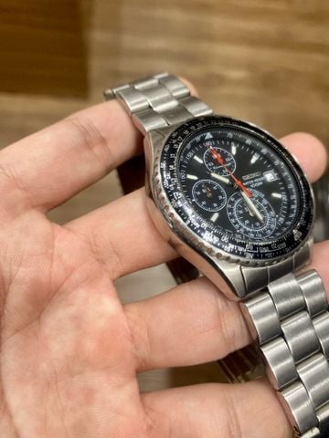 Đồng hồ nam seiko chronograph v657-8120real đã qua sử dụng