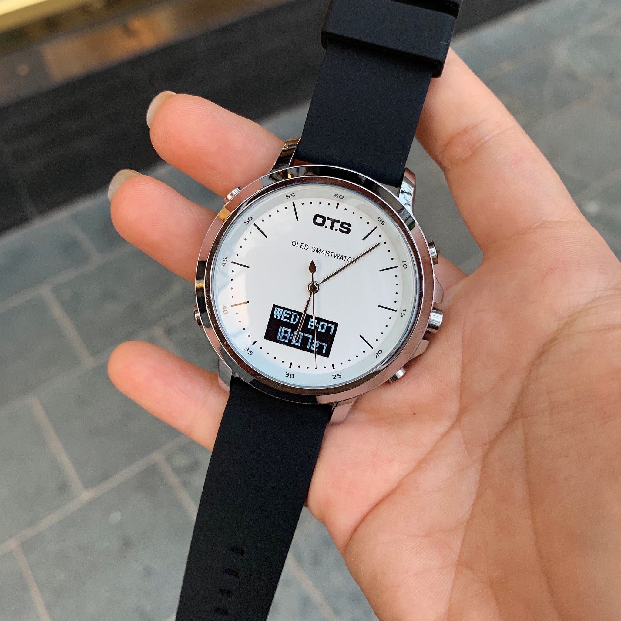 Oled Smartwatch 0016G â donghominhtu