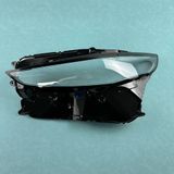 Vỏ đèn pha Mazda CX30, chất liệu nhựa trong suốt, dành cho MazdaCX30, sản phẩm chất lượng cao, có lớp phủ đặc biệt bằng gốm cao cấp, cung cấp khả năng chống mài mòn và lão hóa đặc biệt, đồng thời đảm bảo độ bền lâu dài.