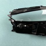 Vỏ đèn pha Mazda CX30, chất liệu nhựa trong suốt, dành cho MazdaCX30, sản phẩm chất lượng cao, có lớp phủ đặc biệt bằng gốm cao cấp, cung cấp khả năng chống mài mòn và lão hóa đặc biệt, đồng thời đảm bảo độ bền lâu dài.