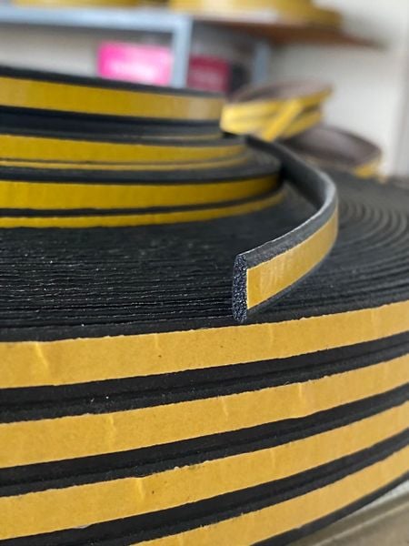 gioăng cao su cánh cửa chữ I