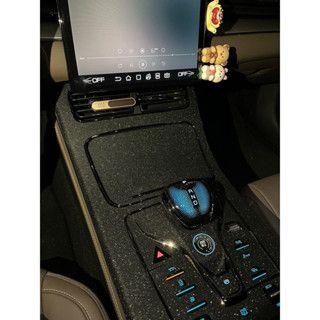 Decal nội thất đen kim sa