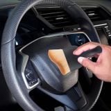 Chổi quét mini đầu cong sợi lông mềm dùng vệ sinh nội thất ô tô, bảng điều khiển, cửa thoát khí, loại có nắp bảo vệ