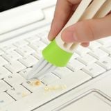 chổi vệ sinh cửa gió điều hoà xe hơi, chổi quét bụi bàn phím máy tính, cây lau nội thất taplo xe, bàn chải quét cửa gió