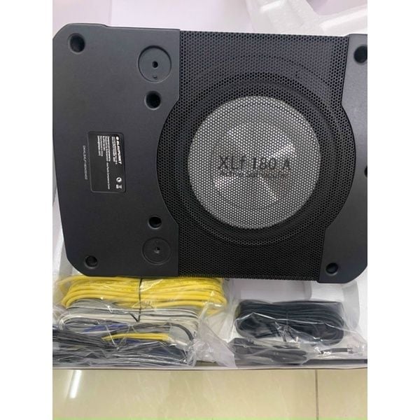 LOA SUB GẦM GHẾ Ô TÔ BLAUPUNKT XLF-180A