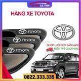 [TOYOTA] Miếng decal dán trang trí xe ô tô đẹp, tem kim loại chìm in logo hãng xe Toyota Camry, Altis, Vios, Wigo,Innova