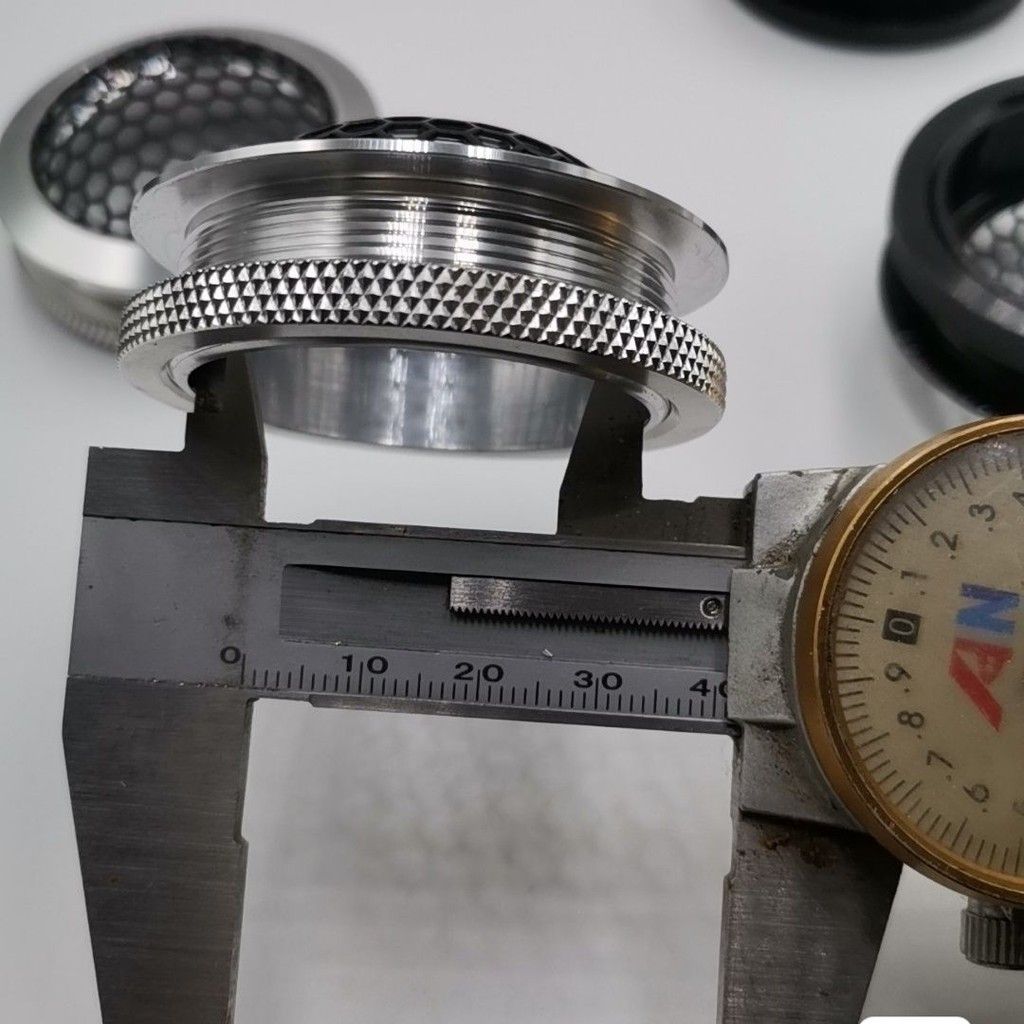 Màng Loa Ê Căng Loa