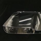 Vỏ đèn pha  Ford Everest, chất liệu nhựa trong suốt, dành cho Ford Everest, sản phẩm chất lượng cao, có lớp phủ đặc biệt bằng gốm cao cấp, cung cấp khả năng chống mài mòn và lão hóa đặc biệt, đồng thời đảm bảo độ bền lâu dài.