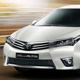 Vỏ đèn pha Toyota Corolla Altis, Dây nhựa trong suốt, Được làm bằng nhựa trong suốt chất lượng cao, Vỏ đèn pha tạo ra vẻ ngoài sang trọng và tối ưu hóa ánh sáng phát ra từ đèn pha.