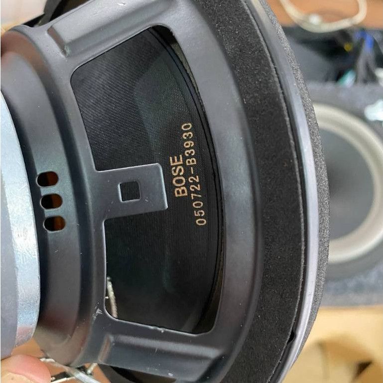 Loa cánh BOSE 6.5"