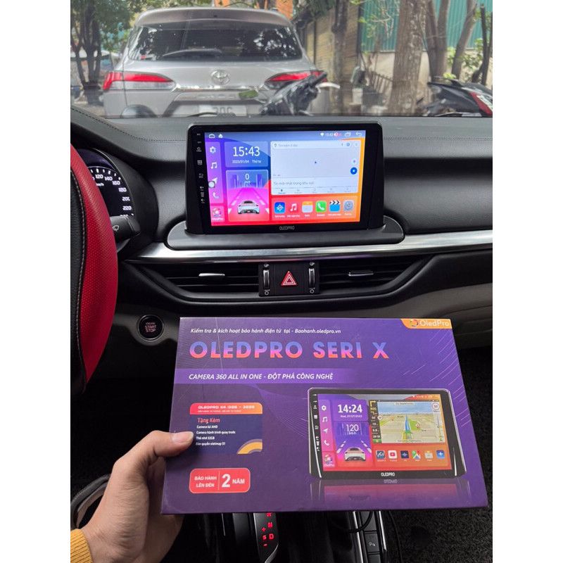 Màn Hình DVD Android Ô Tô OLEDPRO X4