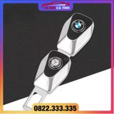 Chốt cài dây an toàn cho xe ô tô, chốt khóa an toàn cao cấp loại có khe cắm chồng logo xe Toyota Honda Kia Hyundai