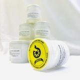 Mỡ trắng bôi trơn giảm chấn, chống rỉ sét. giảm va đập và tiếng cọt kẹt trên ô tô kèm chổi quét