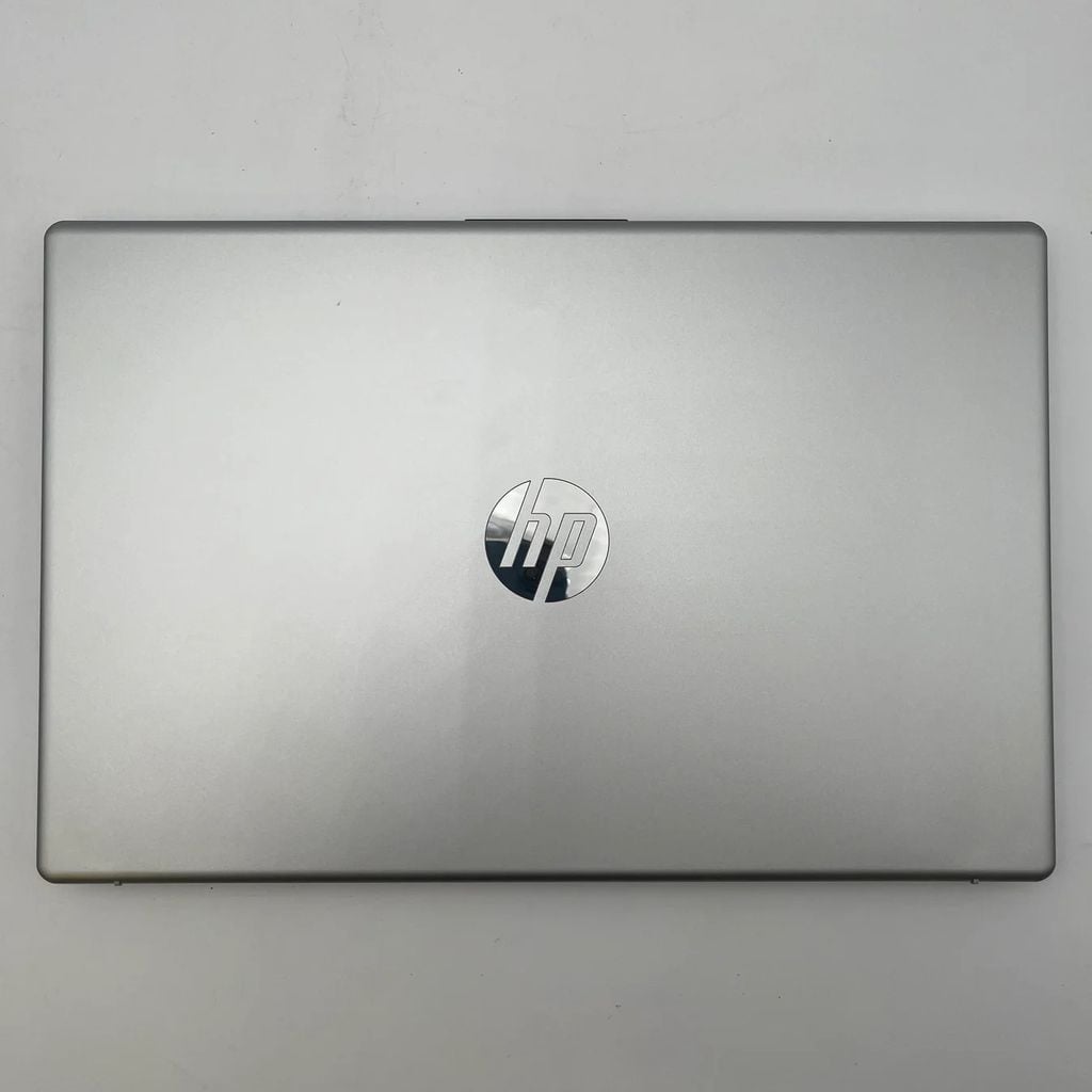 Laptop HP 15-fd0005dx (Core i5-1235U, 16GB RAM, 512GB SSD, 15.6''HD Touch-Screen, Win 11, Bạc)