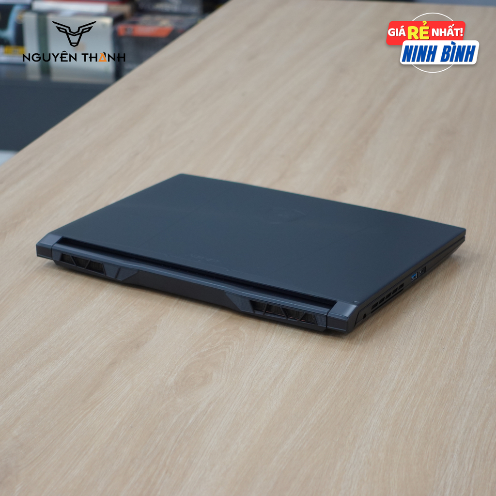 Laptop MSI Katana 15 ( i7-13620H, 16GB RAM, 1TB SSD, RTX 4050 6GB, 15.6