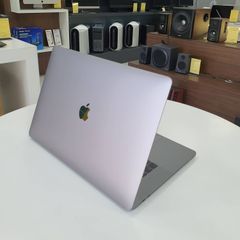 MacBook Pro 2019 15 inch - (I9 2.4GHz/ Ram 32GB/ SSD 1TB/ Radeon Pro Vega 20/ Gray) - Like New 99%