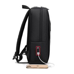 Balo đựng laptop siêu nhẹ có dây usb