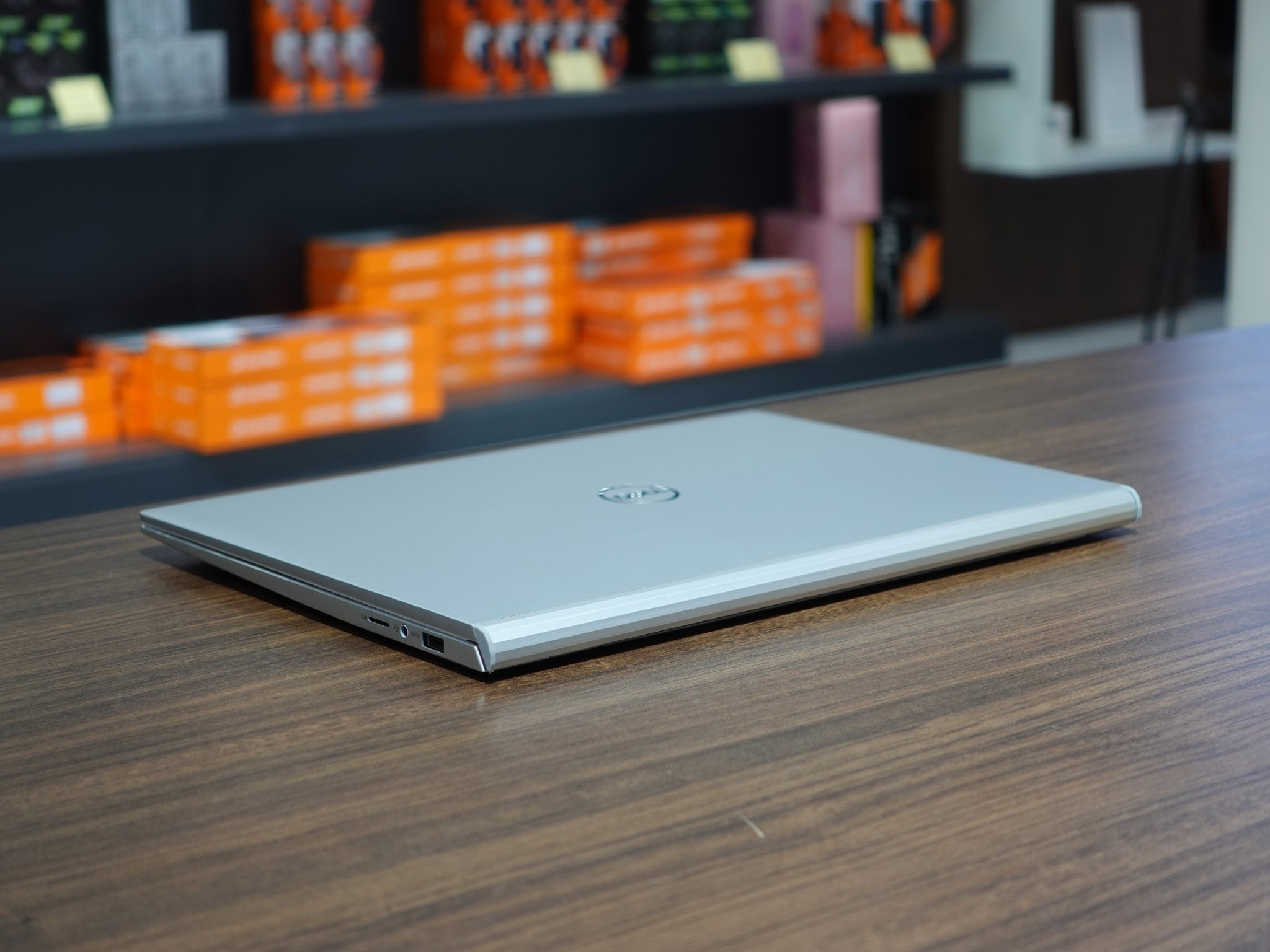 Laptop Dell Inspiron 7400 I5-1135G7/16GB/512GB SSD/″QHD rẻ nhất NB Laptop Dell Inspiron 7400 I5-1135G7/16GB/512GB SSD/″QHD rẻ nhất NB